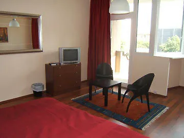 Apartcity Serviced *